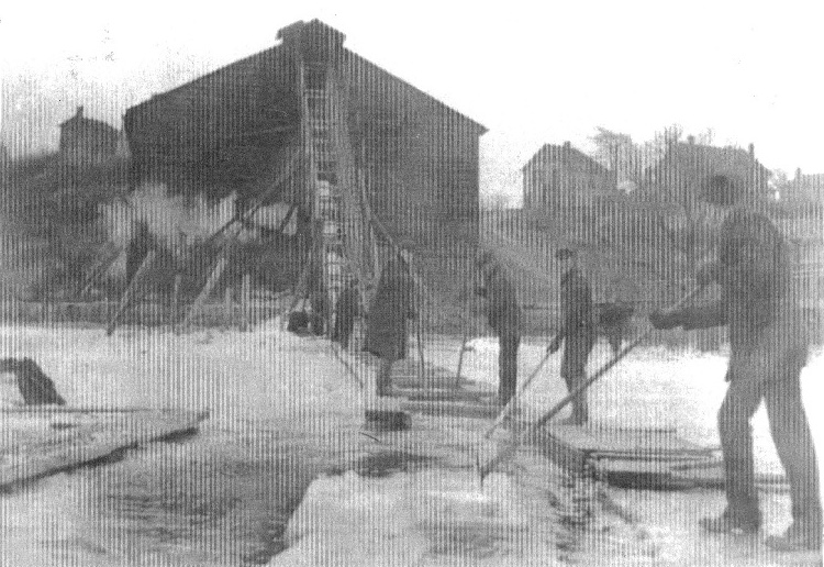 Kristin Holt | Nineteenth Century Ice Cutting, part 3. Vintage Photograph: Ice harvesting near the foot of Bay St., circa 1890s. Courtesy of Worker's City, Canada.