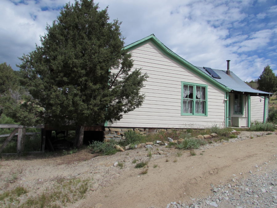 Kristin Holt | Historic Silver City, Idaho. Privately owned historic residence. Note the window panes and stone foundation. Photo taken by Kristin Holt in 2016. 