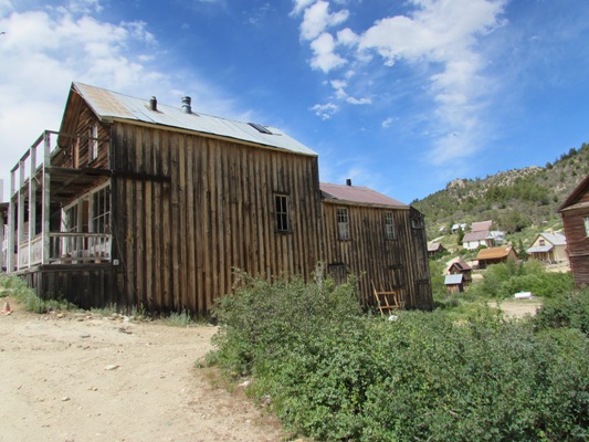 Kristin Holt | Historic Silver City, Idaho. Photograph: All buildings and residences in Silver City, Idaho are privately owned. Many have been lovingly restored. Note the steep banks against which many buildings are set. Image: 2016, taken by Kristin Holt.