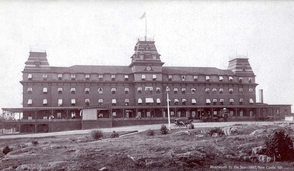 Kristin holt | Victorian Summer Resorts. Photograph of The Hotel Wentworth (Wentworth by the Sea), New Castle, New Hampshire. Image: Public Domain, courtesy of Wikipedia.