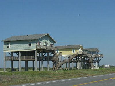 Kristin Holt | Great Hurricane, Galveston, TX (September 8, 1900). Image: Contemporary homes in Galveston, TX. Note the stilts! Image via Pinterest.