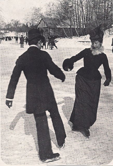 Kristin Holt | Courting in Public Parks: NY, NY, May 1893. Vintage photograph: Skating in Central Park, 1890's, Image: courtesy of Pinterest.