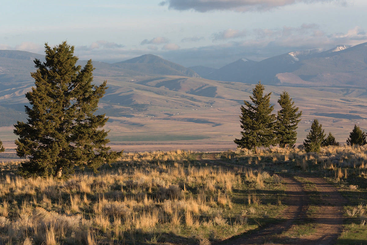 Kristin Holt | Introducing: GRACE AND THE RANCHER by Mary Alford. Photograph a mountainous Colorado view.