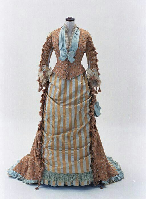 Kristin Holt | Victorian Ladies Wore Costumes--Every Day. Photograph of a bustle gown (two-piece).